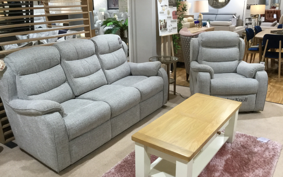 Parker Knoll Michigan
3 Seater Sofa & Power Chair
Was £3,818 Now £2,799